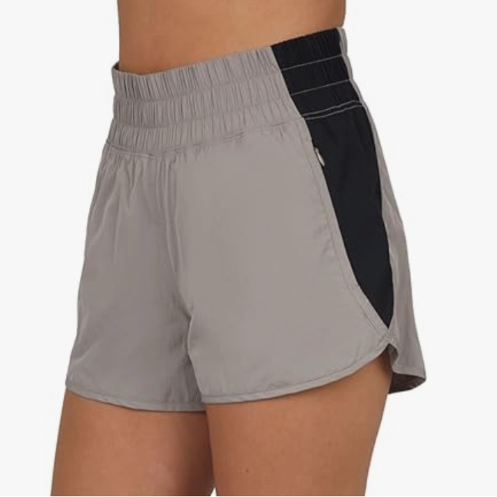 Yogalicious Womens Radiant Color Block Bailey High Waist Short with Pockets XS